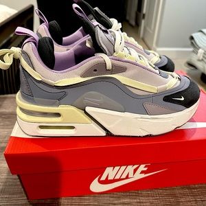 Nike Air Max Furyosa Women’s Size 8